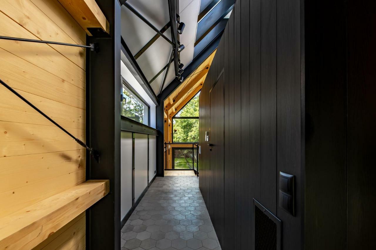 Camppinus Park Villa Jezierzany ภายนอก รูปภาพ